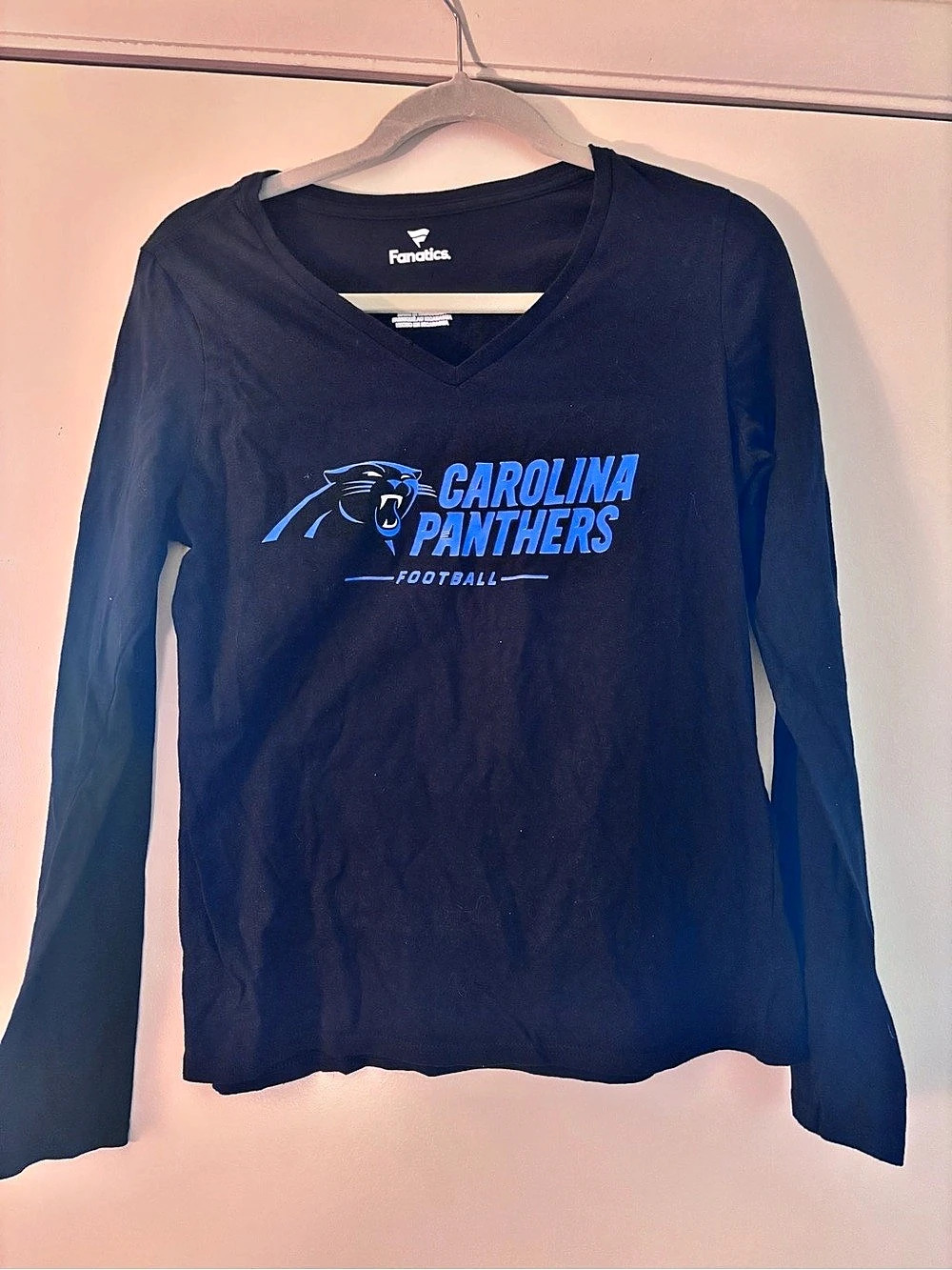 Fanatics Carolina Panthers Long Sleeve V-Neck T-Shirt Black & Blue Small